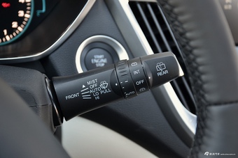 2016款DX7 1.5T自动白骑饰