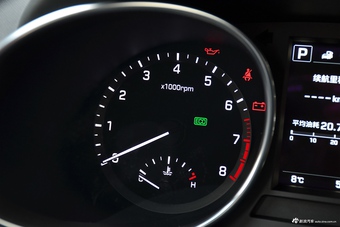 2017款现代全新胜达 2.0T 自动四驱智能型7座