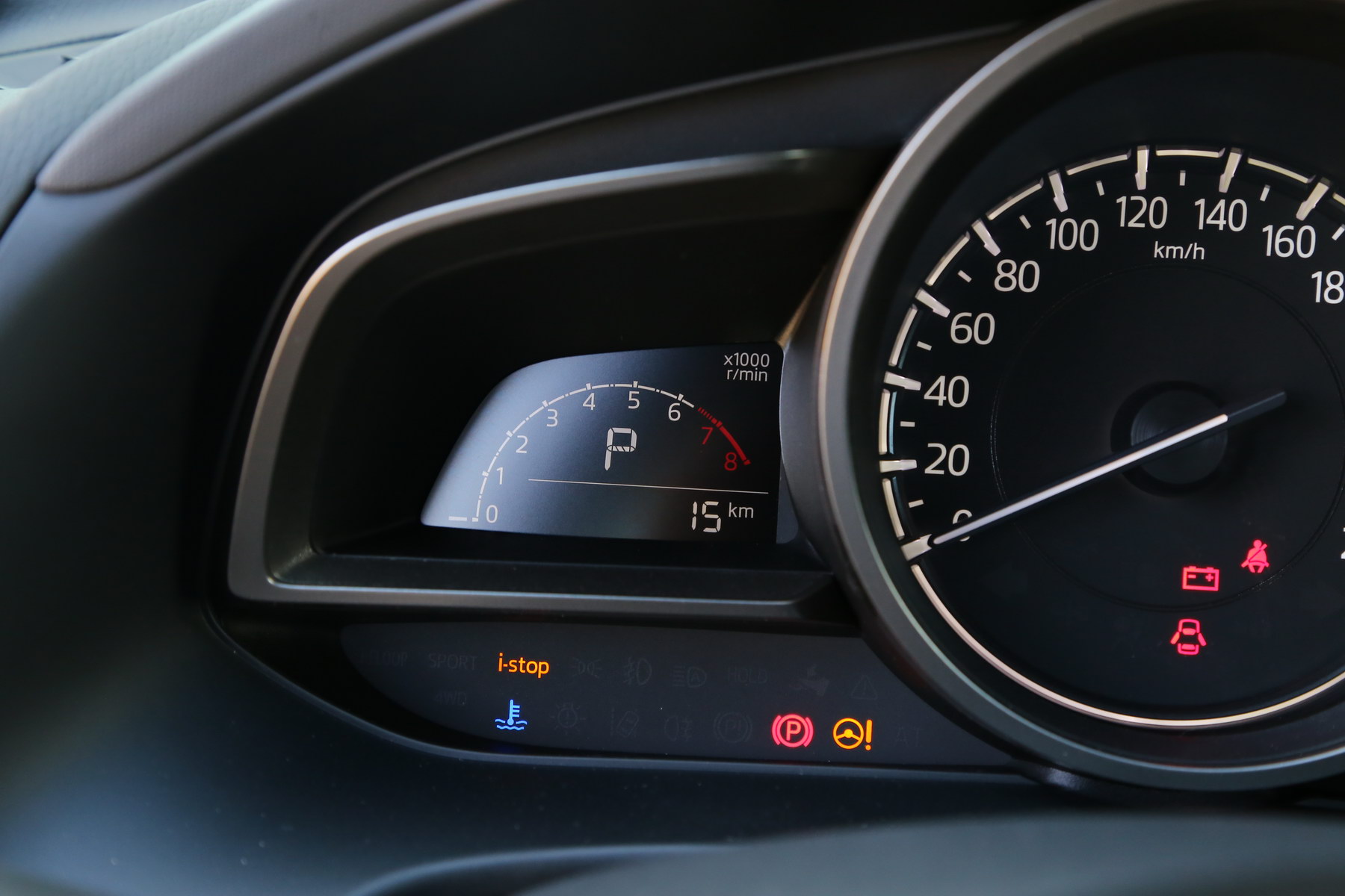 2018款马自达CX-4 2.0L自动两驱蓝天活力版