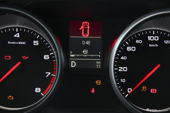 2017款锐腾1.5T 20T自动豪华版