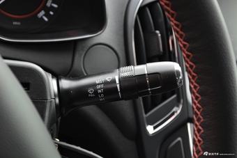 2017款艾瑞泽5 1.5L手动精英版