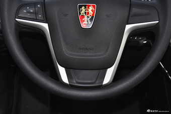 2016款荣威360 1.5L自动智屏版