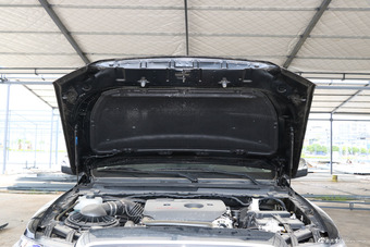 2018款领主2.5T手动柴油大双两驱豪华型