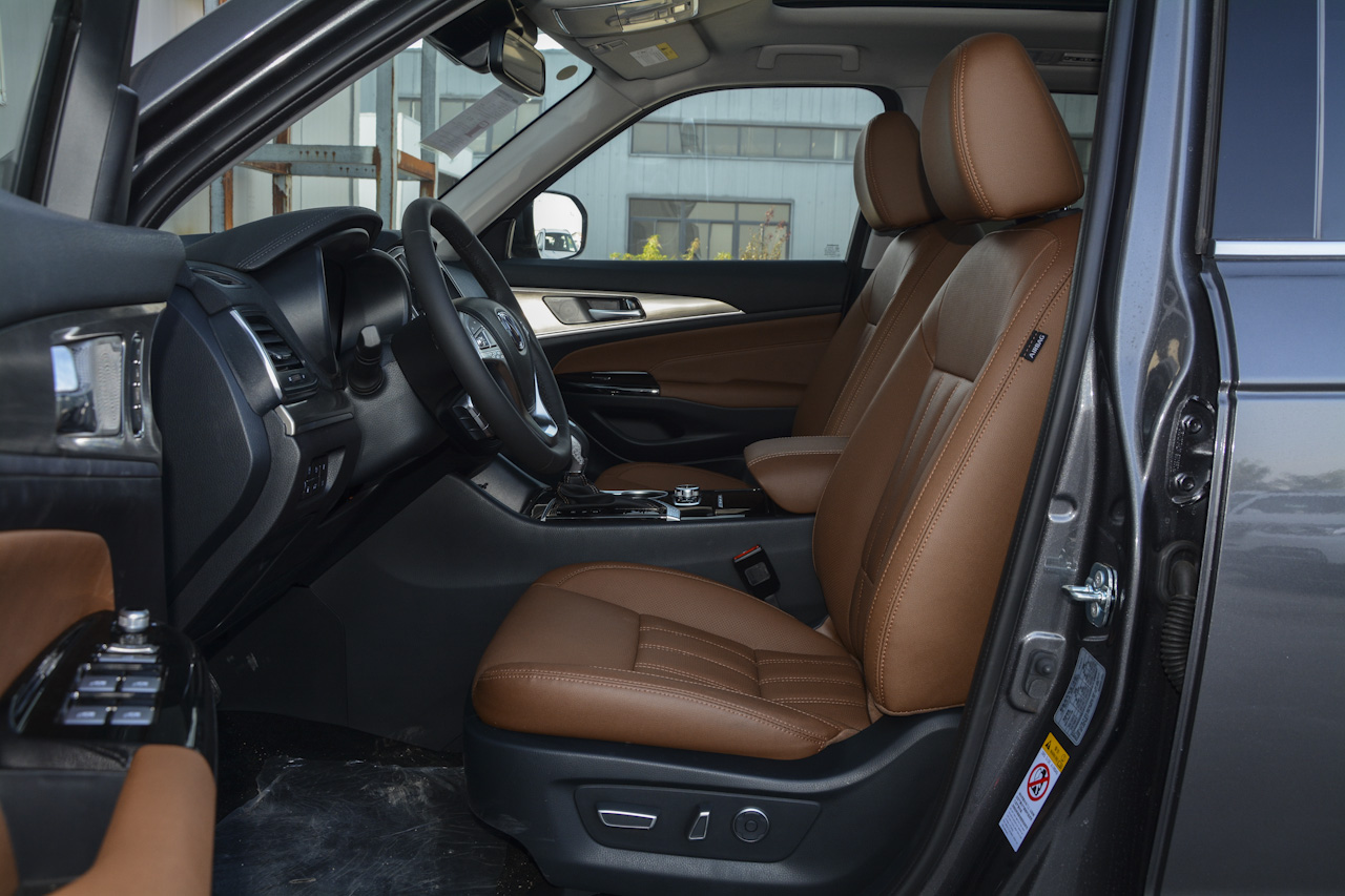 2017款长安CS95 2.0T自动四驱智尊版