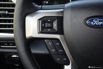 2017款福特F150 3.5T 10AT白金精英版加版