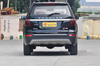 2017款长安CX70 1.5T手动尊擎版