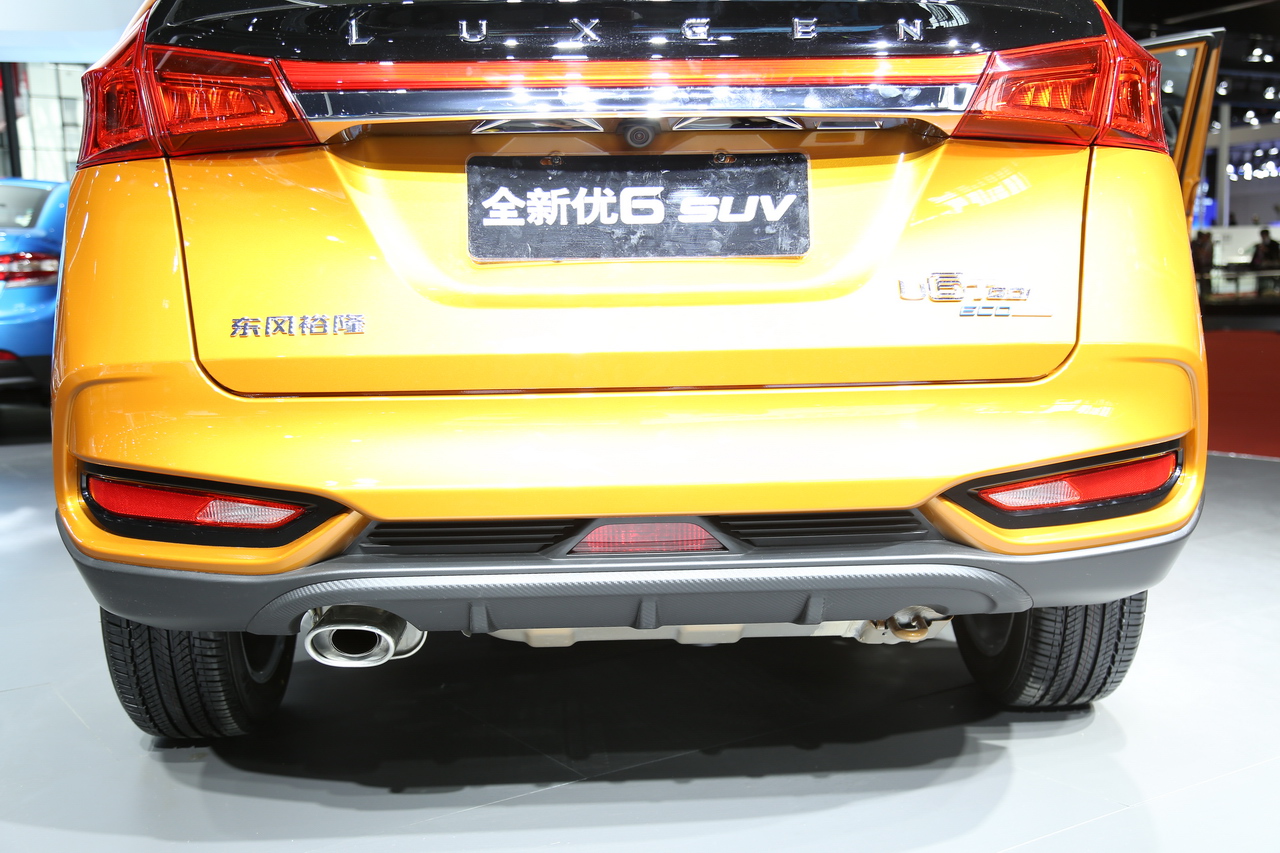 优6 SUV