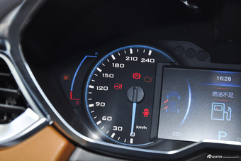 2015款DX7 1.5T自动精英型