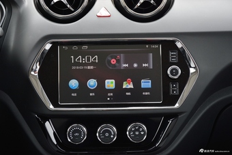 2018款东南DX3 1.5L手动户外版尊贵型