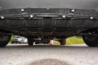 2017款科雷嘉2.0L自动四驱尊贵版