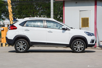 2017款瑞虎3x 1.5L手动豪华版