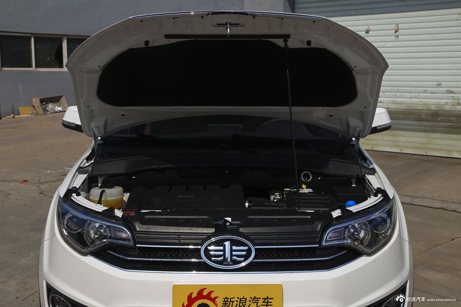 2017款森雅R7 1.6L 自动智能型