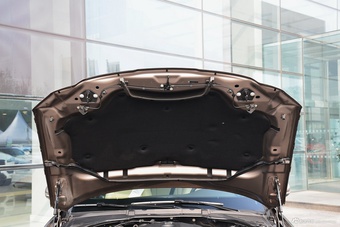 2017款捷豹XFL 2.0T自动200PS精英版