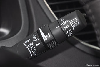 2015款CR-V 2.4L自动四驱尊贵版