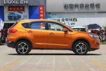 2017款风神AX5 1.4T手动趣尚型