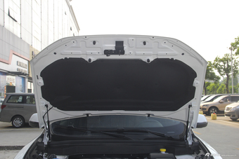 2017款哈弗H6 换代2.0T自动两驱智尚型蓝标