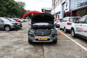 2017款宝骏510 1.5L自动时尚型