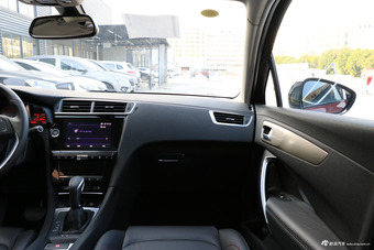 2018款DS 4S 1.6T自动30THP炫动型