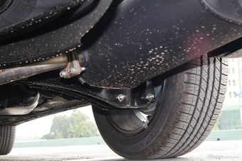 2016款欧蓝德2.4L自动四驱尊贵版7座