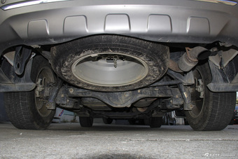 2016款驭胜S350 2.0T自动两驱汽油豪华天窗版5座 