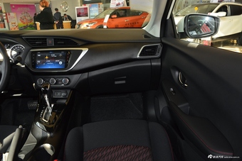 2019款LANNIA蓝鸟1.6L自动智联智酷版国V