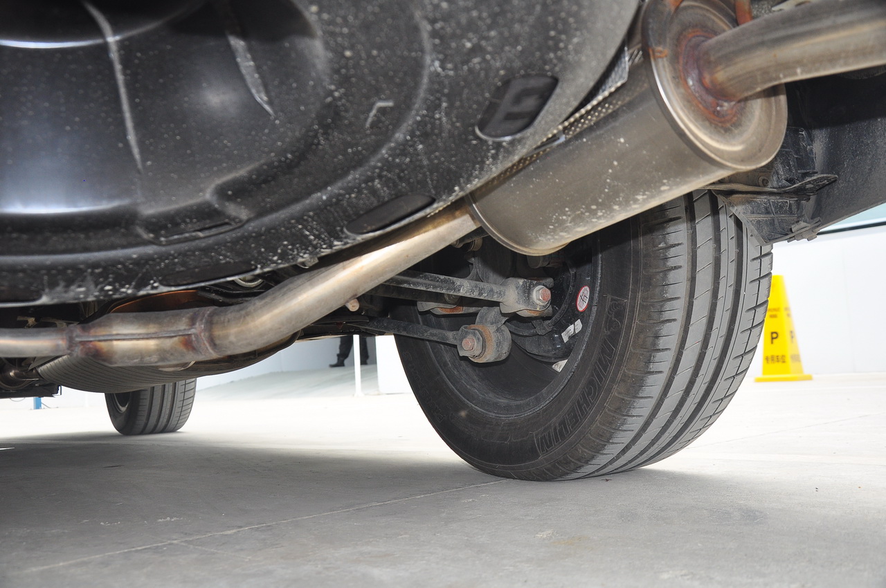 2017款比亚迪S7 2.0T自动尊贵型