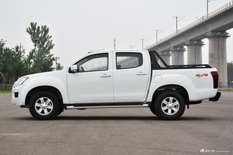 2018款铃拓2.5T手动四驱豪华款JE4D25Q5A