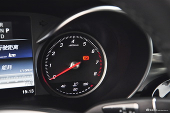 2017款奔驰GLC200 2.0T自动 4MATIC