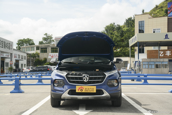 2017款宝骏510 1.5L手动豪华型