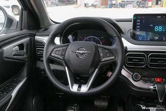 2019款海马S5 1.5T自动豪华型230T