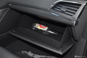 2017款福特金牛座 1.5T 自动EcoBoost 180 豪华型