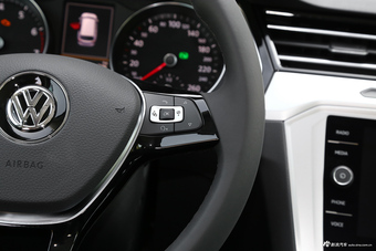 2018款蔚揽2.0T自动两驱舒行版380TSI