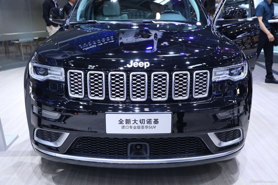 7月热销中 Jeep大切诺基武汉最高优惠9.92万