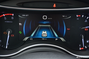 2017款哈弗H8 2.0T自动柴油两驱智享型