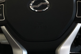 2018款领主2.5T手动柴油超享版两驱舒适型标双SD4V25R-100