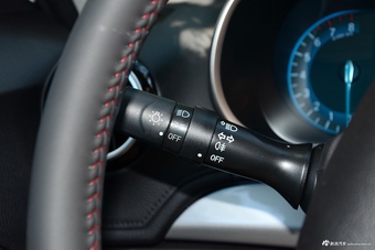 2016款凯翼X3 1.6L手动智联IV版