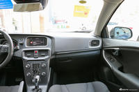 2018款沃尔沃V40 1.5T自动T3 智尚版