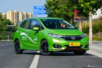 2018款飞度1.5L CVT潮跑+版