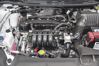 2016款锐3 1.6L手动智享型