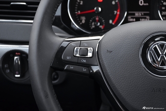 2017款速腾1.2T自动臻享型180TSI