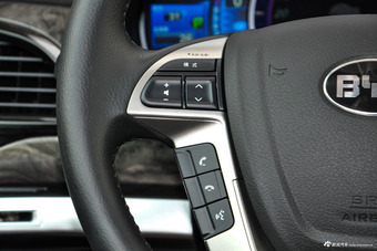 2017款比亚迪S7 2.0T自动豪华型