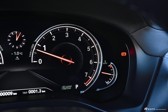 2019款宝马X4 2.0T自动xDrive25i M运动套装