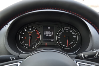 2016款奥迪A3 1.4T自动Sportback 35TFSI特别版