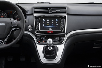 2017款哈弗H6运动版1.5T手动两驱精英型蓝标