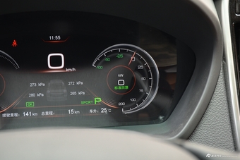 2018款比亚迪秦EV450 智联锋尚型