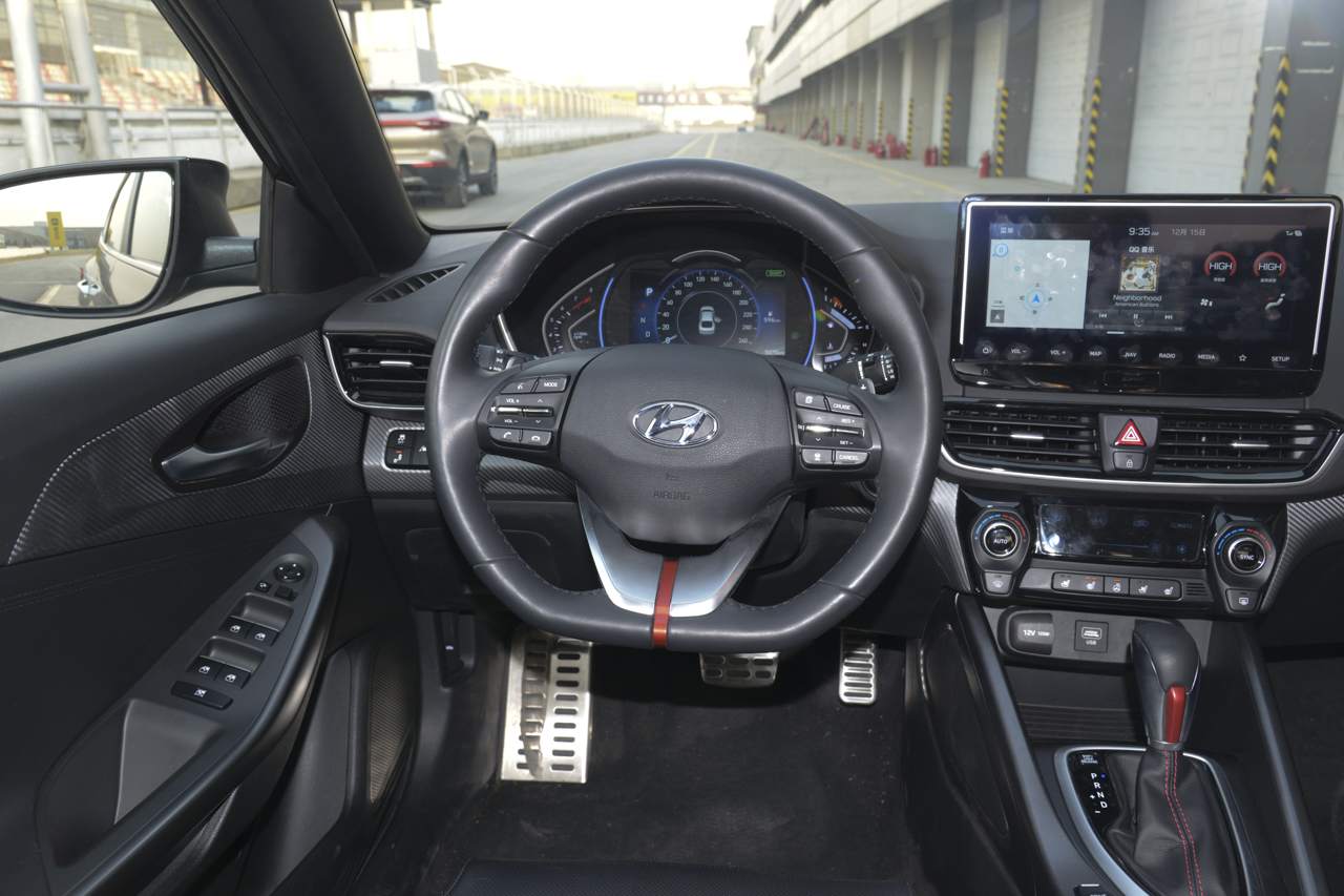 2019款菲斯塔1.6T自动280TGDi智尊版国VI