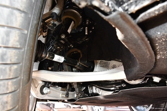 2018款奥迪A6L 30周年年型 45 TFSI quattro 豪华型