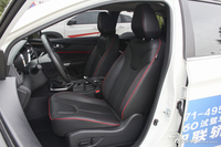 2018款启辰D60 1.6L自动智联豪华版