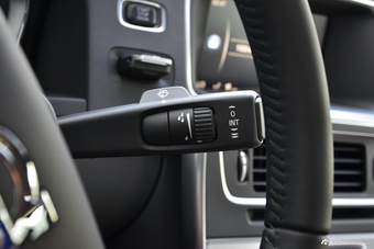 2018款沃尔沃S60L 2.0T自动T4智远版