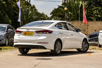 2016款领动 1.4T自动炫动精英型